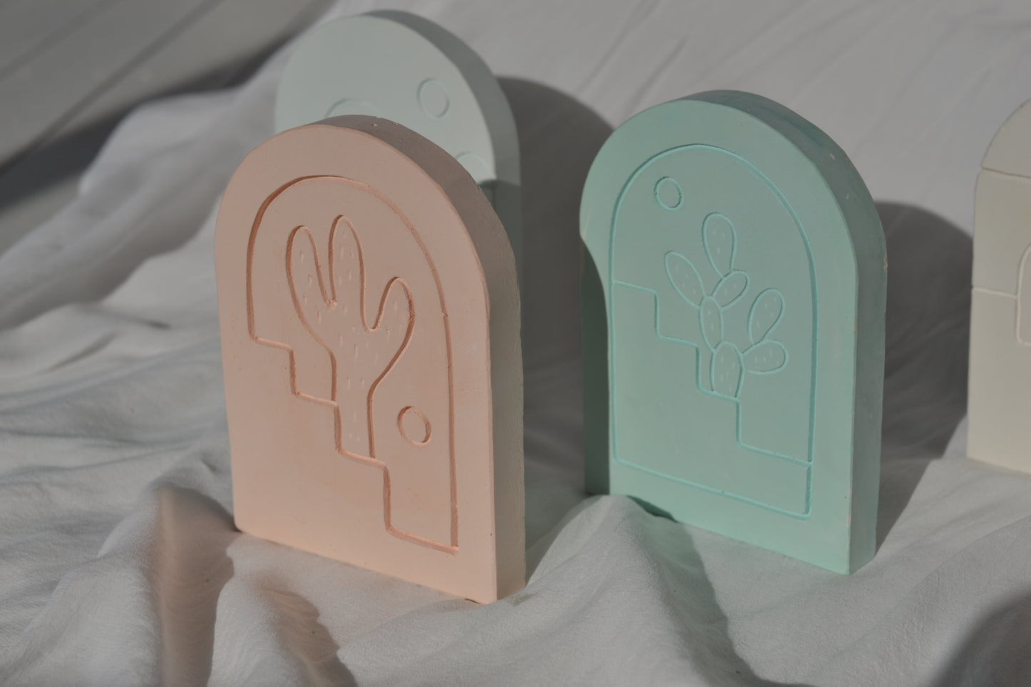 Peach Cacti Plaque M