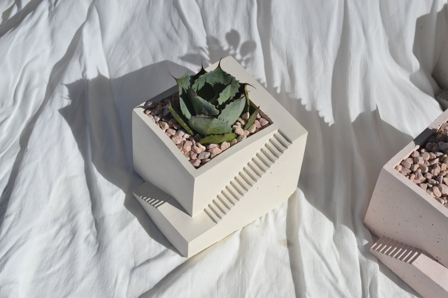 Oia Vase